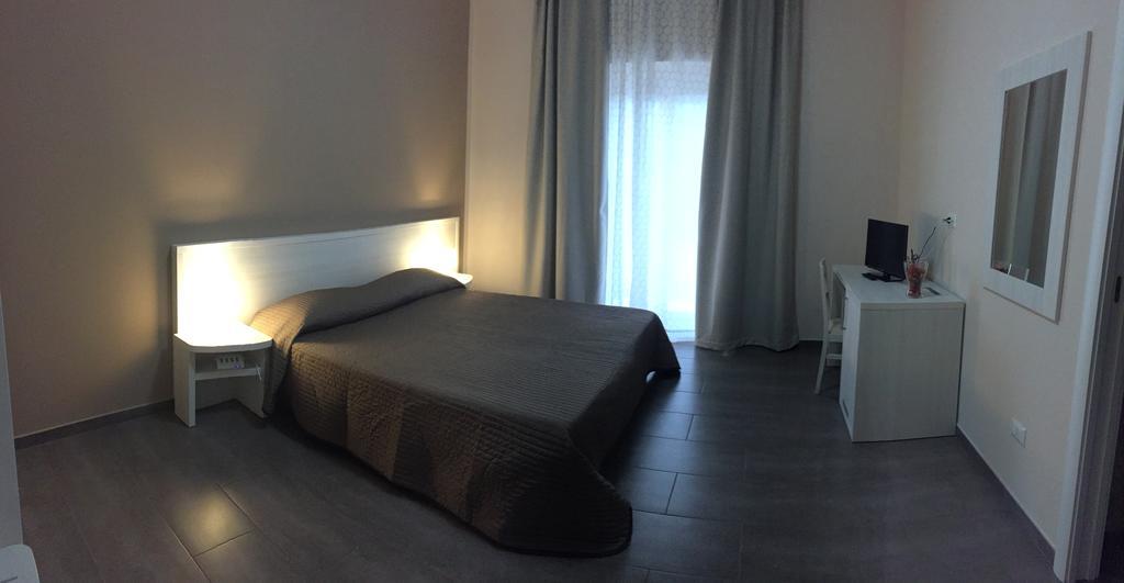 Ibasilischi Hotell Irsina Exteriör bild